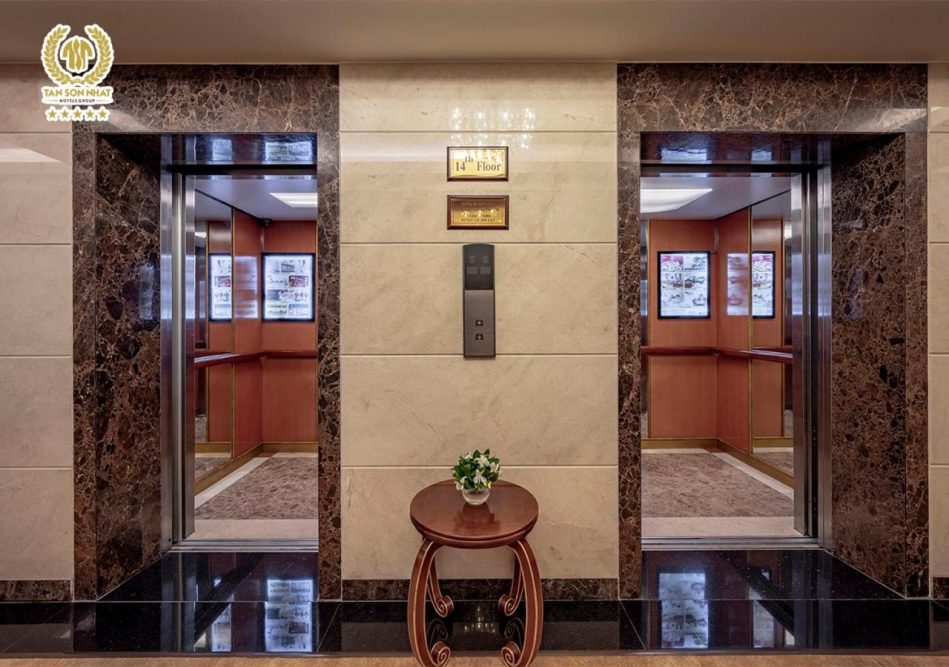 Tan Son Nhat Hotel