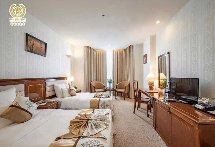 DELUXE SUITE