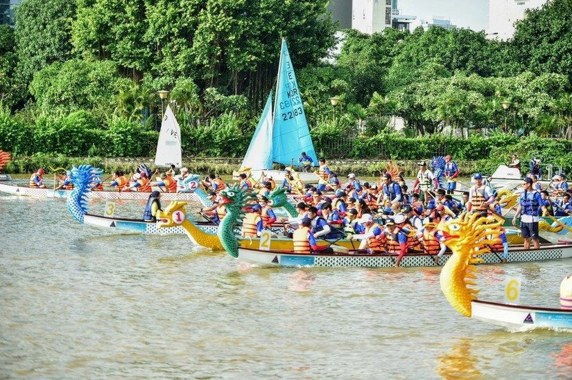 Hình ảnh Lễ hội Sông nước TP.HCM lần thứ nhất năm 2023.