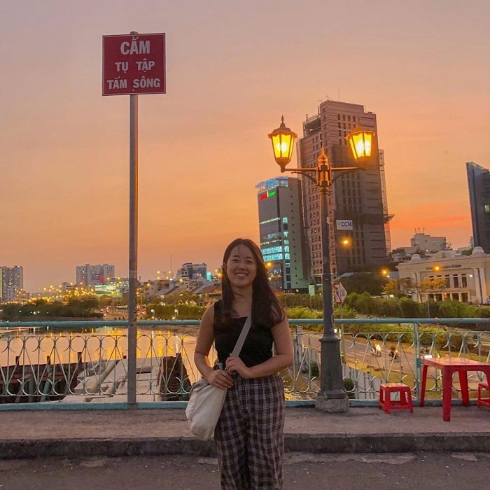 Hoàng hôn lãng mạn tại cầu Mống (Ảnh: @kangble)